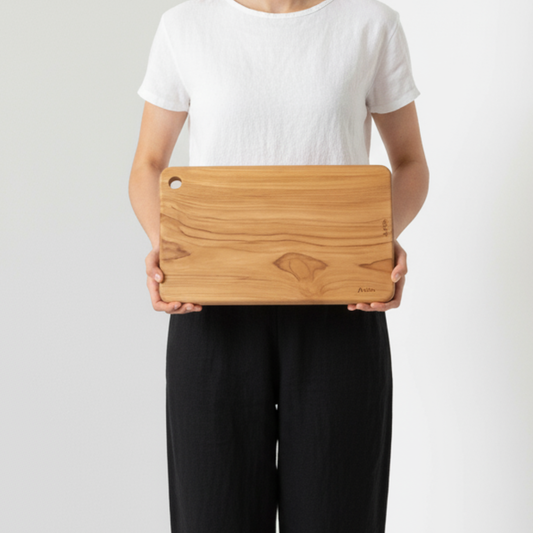 Keeki Cutting Board — Studio Sample (Natural)